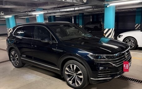 Volkswagen Touareg III, 2020 год, 6 400 000 рублей, 3 фотография