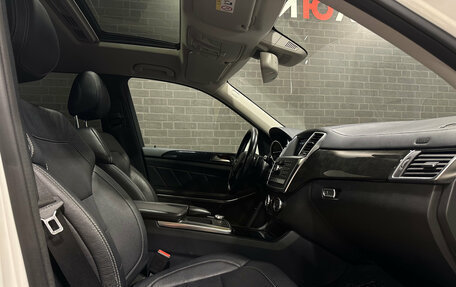 Mercedes-Benz GL-Класс, 2014 год, 3 500 000 рублей, 15 фотография