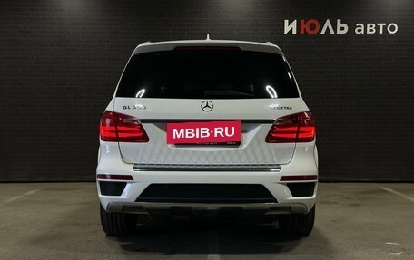 Mercedes-Benz GL-Класс, 2014 год, 3 500 000 рублей, 6 фотография