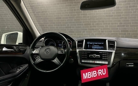 Mercedes-Benz GL-Класс, 2014 год, 3 500 000 рублей, 14 фотография