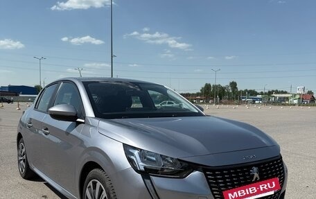 Peugeot 208 II, 2019 год, 1 400 000 рублей, 2 фотография