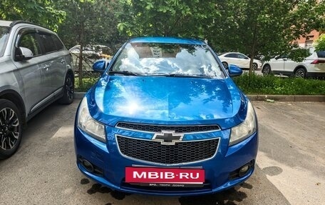 Chevrolet Cruze II, 2009 год, 499 999 рублей, 3 фотография