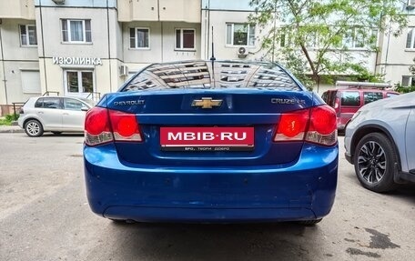 Chevrolet Cruze II, 2009 год, 499 999 рублей, 7 фотография