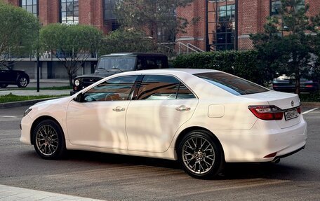Toyota Camry, 2016 год, 1 850 000 рублей, 12 фотография