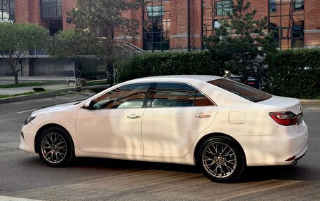 Toyota Camry, 2016 год, 1 850 000 рублей, 13 фотография