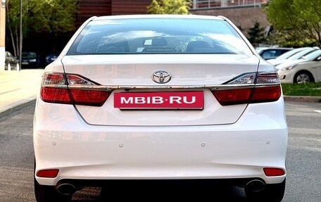 Toyota Camry, 2016 год, 1 850 000 рублей, 10 фотография