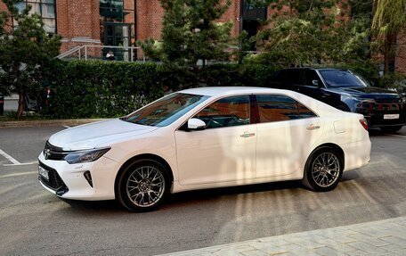Toyota Camry, 2016 год, 1 850 000 рублей, 15 фотография