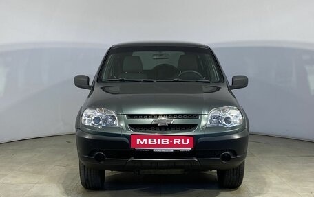Chevrolet Niva I рестайлинг, 2017 год, 735 000 рублей, 2 фотография