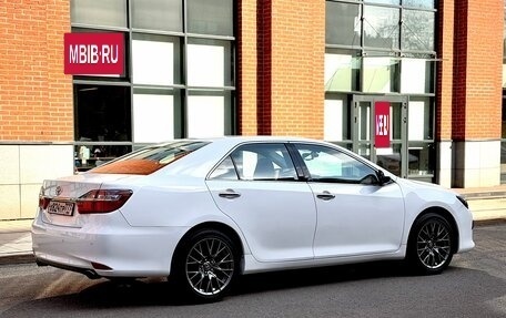 Toyota Camry, 2016 год, 1 850 000 рублей, 8 фотография