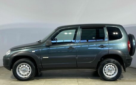 Chevrolet Niva I рестайлинг, 2017 год, 735 000 рублей, 11 фотография