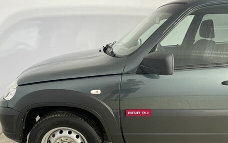 Chevrolet Niva I рестайлинг, 2017 год, 735 000 рублей, 9 фотография