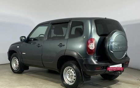 Chevrolet Niva I рестайлинг, 2017 год, 735 000 рублей, 10 фотография