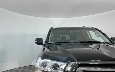 Toyota Land Cruiser 200, 2017 год, 6 469 000 рублей, 9 фотография