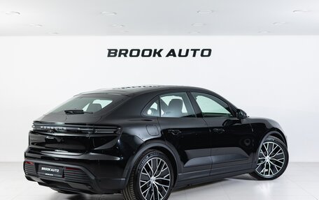 Porsche Macan, 2025 год, 10 590 000 рублей, 6 фотография