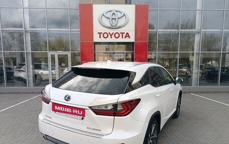 Lexus RX IV рестайлинг, 2016 год, 4 330 000 рублей, 5 фотография