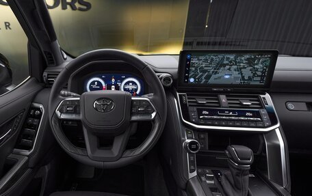 Toyota Land Cruiser, 2026 год, 15 900 000 рублей, 19 фотография