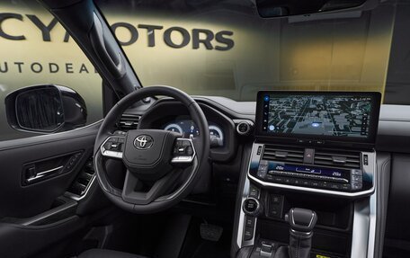 Toyota Land Cruiser, 2026 год, 15 900 000 рублей, 18 фотография