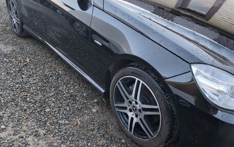 Mercedes-Benz E-Класс, 2011 год, 1 550 000 рублей, 3 фотография