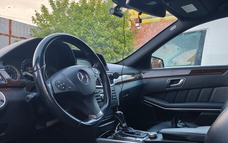 Mercedes-Benz E-Класс, 2011 год, 1 550 000 рублей, 5 фотография