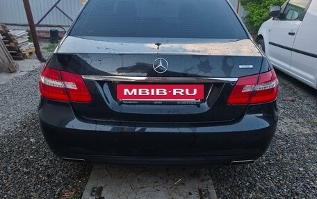 Mercedes-Benz E-Класс, 2011 год, 1 550 000 рублей, 4 фотография
