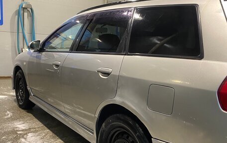 Nissan Wingroad III, 2002 год, 340 000 рублей, 2 фотография