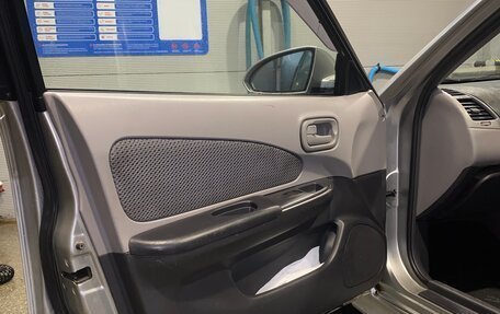 Nissan Wingroad III, 2002 год, 340 000 рублей, 17 фотография