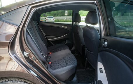 Hyundai Solaris II рестайлинг, 2015 год, 990 000 рублей, 11 фотография
