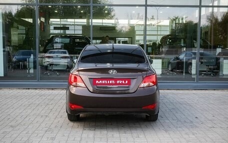 Hyundai Solaris II рестайлинг, 2015 год, 990 000 рублей, 4 фотография