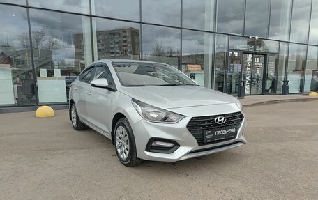 Hyundai Solaris II рестайлинг, 2019 год, 1 579 800 рублей, 3 фотография