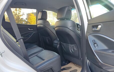 Hyundai Santa Fe III рестайлинг, 2017 год, 2 100 000 рублей, 11 фотография