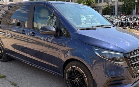 Mercedes-Benz V-Класс, 2025 год, 12 900 000 рублей, 3 фотография