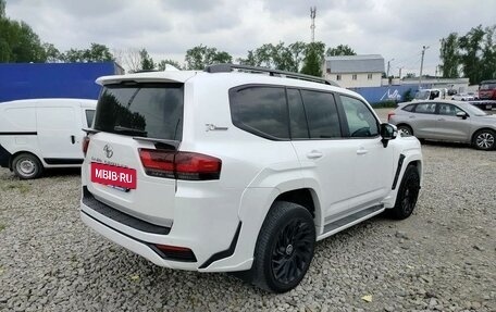 Toyota Land Cruiser, 2021 год, 11 000 000 рублей, 3 фотография