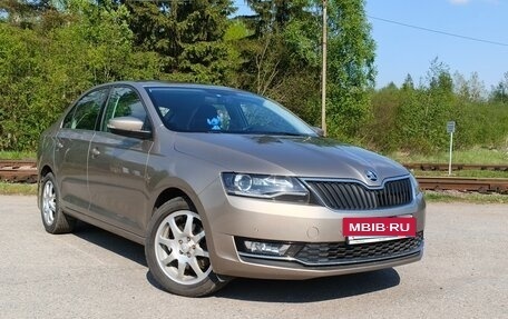 Skoda Rapid I, 2018 год, 1 425 000 рублей, 14 фотография