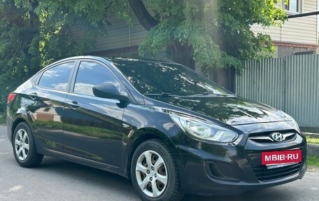 Hyundai Solaris II рестайлинг, 2011 год, 749 000 рублей, 2 фотография