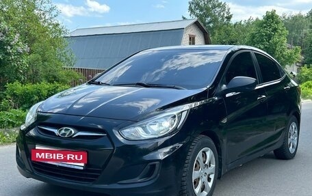 Hyundai Solaris II рестайлинг, 2011 год, 749 000 рублей, 8 фотография