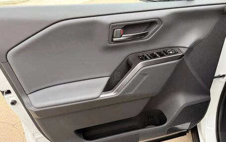 Toyota RAV4, 2026 год, 3 770 000 рублей, 9 фотография