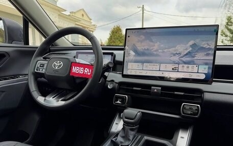 Toyota RAV4, 2026 год, 3 770 000 рублей, 10 фотография