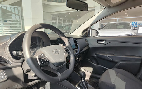 Hyundai Solaris II рестайлинг, 2021 год, 1 620 000 рублей, 20 фотография