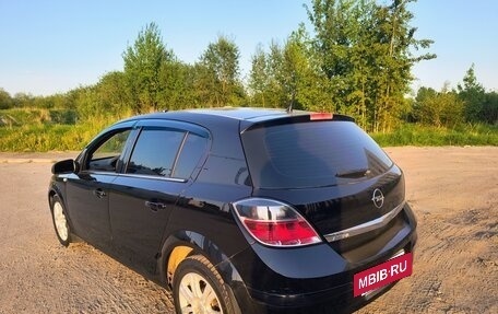 Opel Astra H, 2008 год, 389 000 рублей, 2 фотография