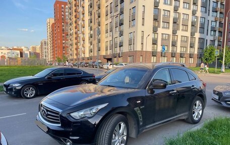 Infiniti QX70, 2013 год, 2 400 000 рублей, 2 фотография