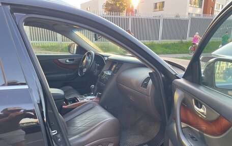 Infiniti QX70, 2013 год, 2 400 000 рублей, 5 фотография
