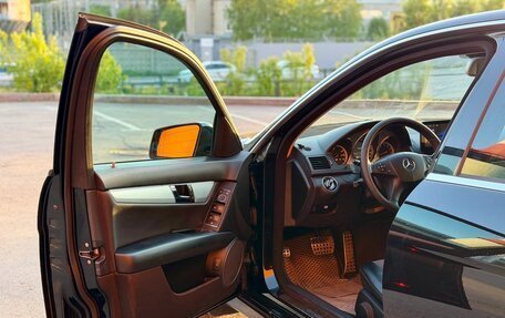 Mercedes-Benz C-Класс, 2010 год, 900 000 рублей, 7 фотография