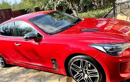 KIA Stinger I, 2018 год, 2 600 000 рублей, 6 фотография
