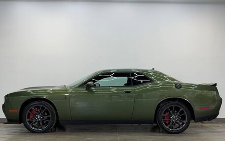 Dodge Challenger III рестайлинг 2, 2022 год, 5 300 000 рублей, 6 фотография