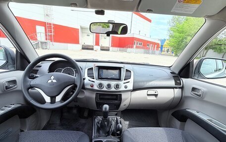 Mitsubishi L200 IV рестайлинг, 2011 год, 1 100 000 рублей, 12 фотография