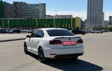 Volkswagen Jetta VI, 2012 год, 999 999 рублей, 5 фотография
