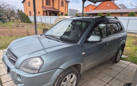 Hyundai Tucson III, 2008 год, 700 000 рублей, 3 фотография