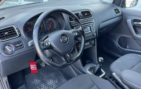 Volkswagen Polo VI (EU Market), 2018 год, 750 000 рублей, 9 фотография