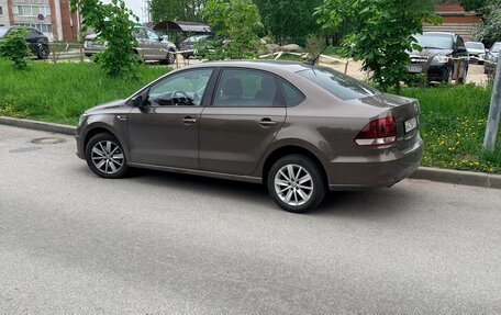 Volkswagen Polo VI (EU Market), 2020 год, 1 350 000 рублей, 2 фотография