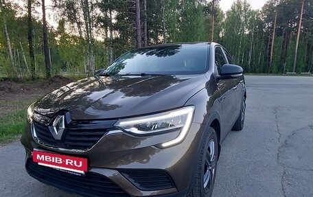 Renault Arkana I, 2021 год, 1 980 000 рублей, 10 фотография